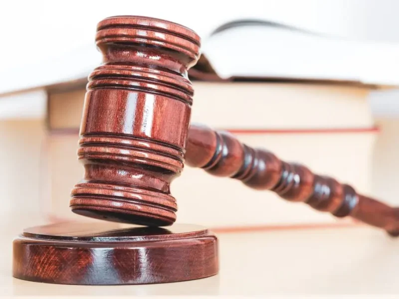 Droit commercial : quand consulter un avocat ?